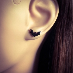 Ohrringe Ohrstecker 316L Chirurgenstahl mit Fledermaus in schwarz