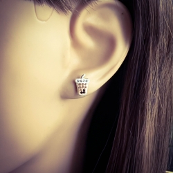 Ohrringe Ohrstecker 925 Sterling Silber Bubble Tea Becher mit Kristallen