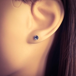 Ohrringe 925 Sterling Silber Ohrstecker mit Kristall 4mm in hellblau